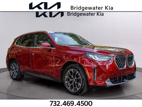 Used 2025 BMW X3 xDrive30i w/ Premium Package image 1