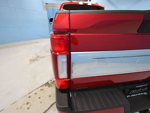 Used 2022 Ford F250 Platinum AWD/4WD image 46