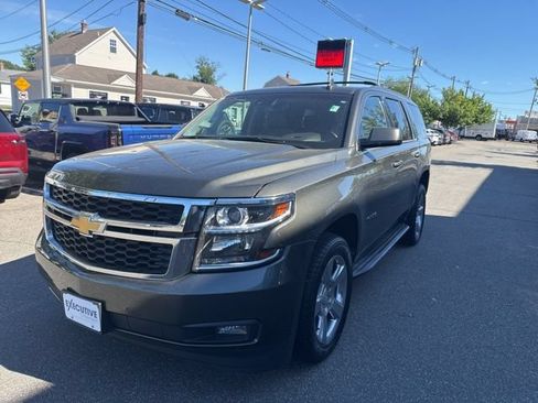 Used 2019 Chevrolet Tahoe LT AWD/4WD image 2