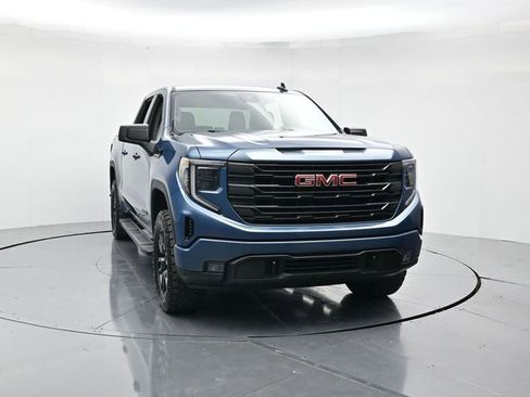 Used 2024 GMC Sierra 1500 Elevation image 4