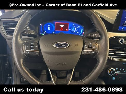 Used 2020 Ford Escape SE Sport FWD image 20