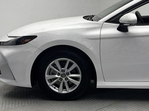 Used 2026 Toyota Camry LE FWD image 3
