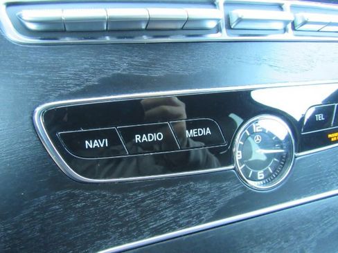 Used 2019 Mercedes-Benz C 300 Sedan image 47