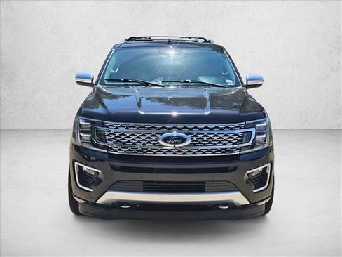 Used 2021 Ford Expedition Platinum AWD/4WD image 2