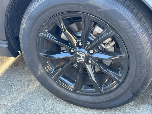 Used 2025 Honda CR-V Sport-L image 4