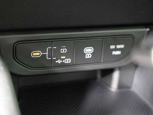 New 2025 Kia K4 LXS image 14