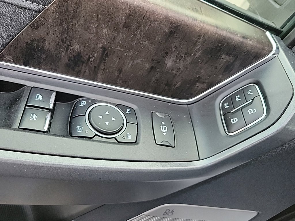 Used 2023 Ford F250 Lariat AWD/4WD image 10