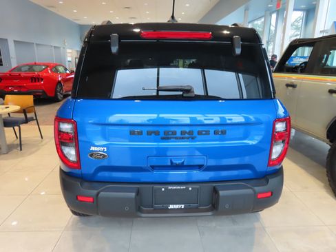 New 2025 Ford Bronco Sport Big Bend w/ Black Appearance Package AWD/4WD image 5