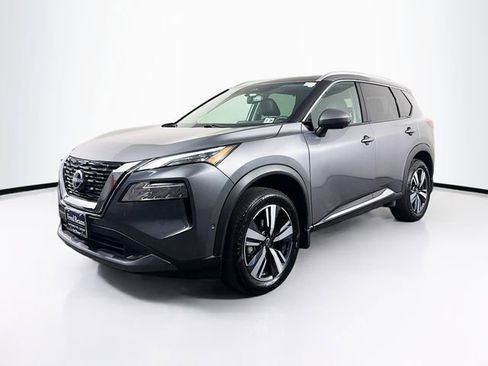 Certified 2023 Nissan Rogue SL w/ SL Premium Package image 3