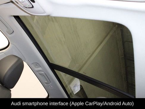 Used 2021 Audi Q7 2.0T Premium w/ Convenience Package image 11