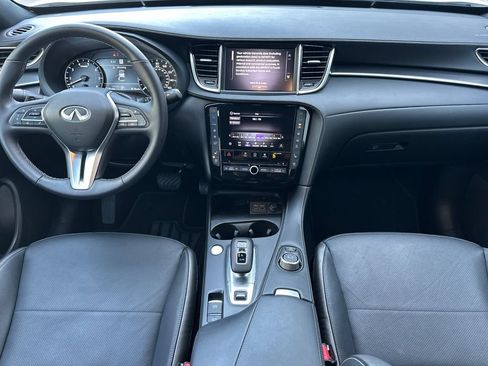 Used 2025 INFINITI QX55 Essential AWD/4WD image 13