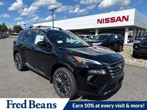 New 2026 Nissan Rogue Platinum w/ Platinum Premium Package AWD/4WD image 1