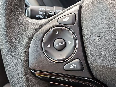 Used 2021 Honda HR-V EX image 26