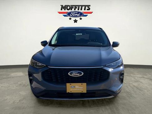 Certified 2025 Ford Escape Platinum AWD/4WD image 8