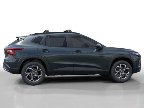 New 2026 Chevrolet Trax LT FWD image 5