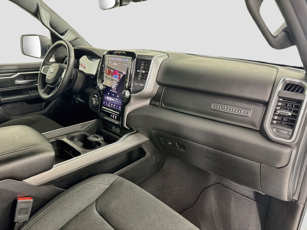 Used 2025 RAM 1500 Big Horn AWD/4WD image 29