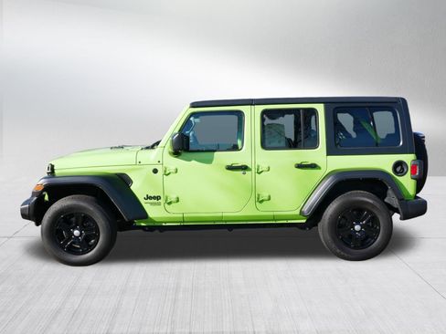 Used 2021 Jeep Wrangler Unlimited Sport image 4