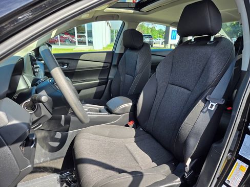 Used 2025 Honda Accord SE image 14