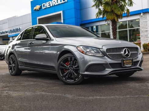 Used 2016 Mercedes-Benz C 300 4MATIC Sedan image 1