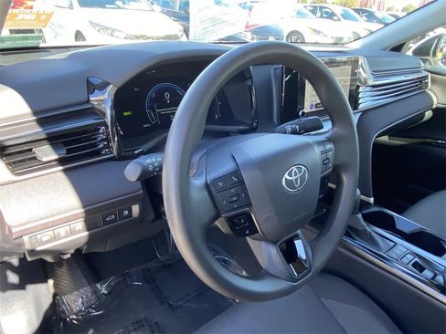 Certified 2025 Toyota Camry LE image 19
