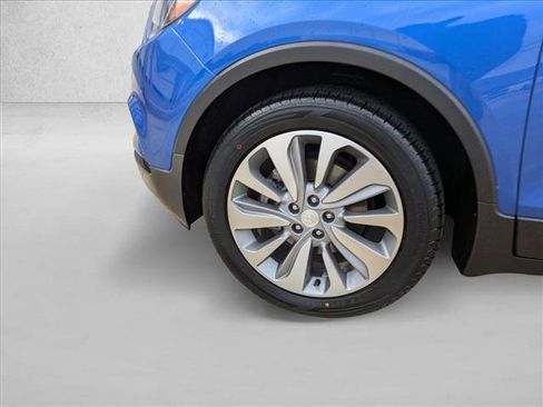 Used 2018 Buick Encore Preferred image 22