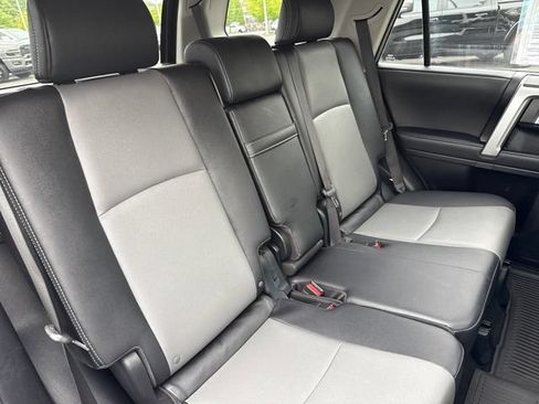 Used 2023 Toyota 4Runner SR5 Premium w/ Moonroof Package AWD/4WD image 21