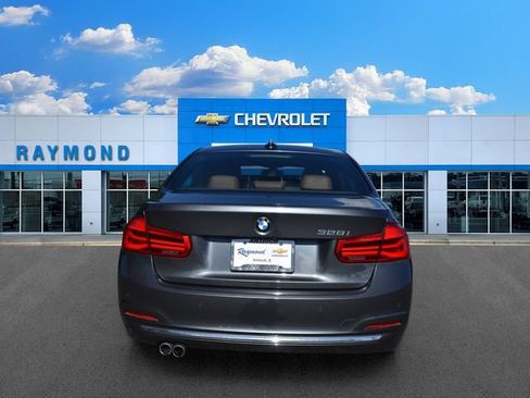 Used 2016 BMW 328i Sedan RWD image 4