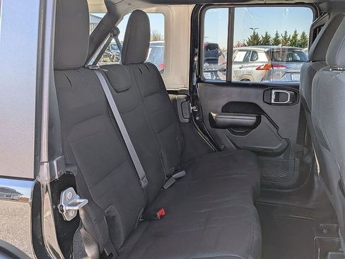 Used 2021 Jeep Wrangler Unlimited Sport AWD/4WD image 24