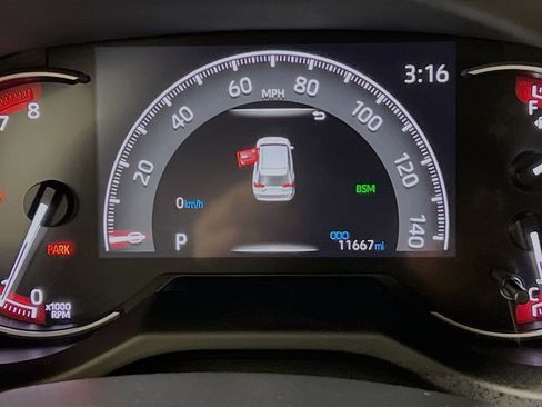 Used 2024 Toyota RAV4 XLE w/ Convenience Package image 22