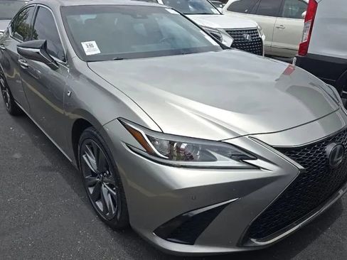Used 2019 Lexus ES 350 F Sport w/ Accessory Package 2 FWD image 2