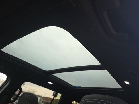 New 2026 Chevrolet Traverse LT w/ Enhanced Driving Package image 21