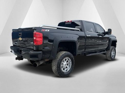 Used 2016 Chevrolet Silverado 3500 LTZ AWD/4WD image 8