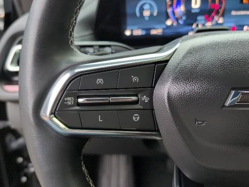 Used 2024 Chevrolet Traverse Z71 w/ Enhanced Driving Package image 20