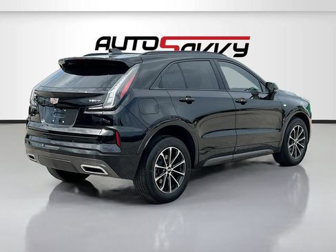 Used 2025 Cadillac XT4 Sport w/ Cold Weather Package FWD image 7