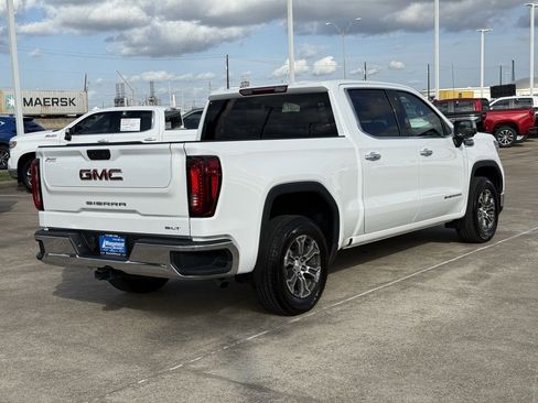 Used 2024 GMC Sierra 1500 SLT image 10