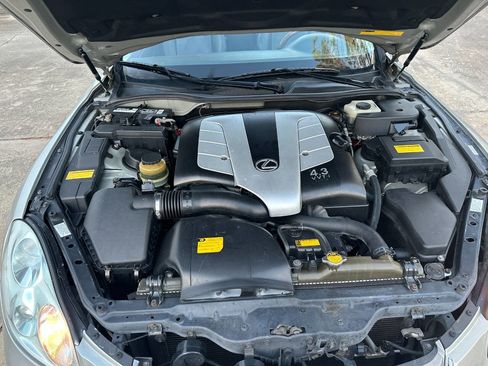 Used 2002 Lexus SC 430 Convertible image 26