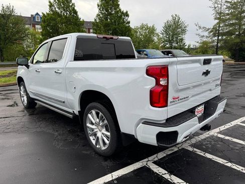 New 2026 Chevrolet Silverado 1500 High Country AWD/4WD image 5