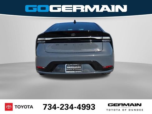 New 2026 Toyota Prius Plug-In Hybrid image 9