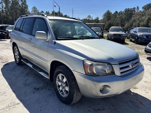 Used 2004 Toyota Highlander 2WD V6 image 17