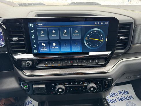 Used 2024 Chevrolet Silverado 1500 ZR2 w/ Technology Package image 31