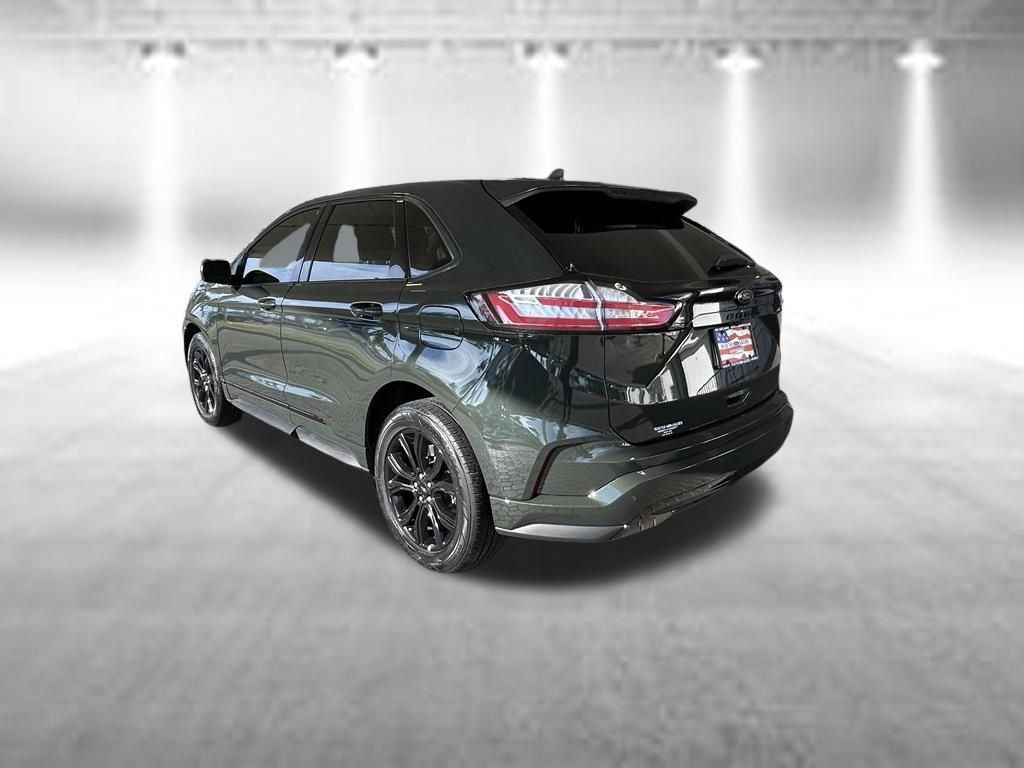 Used 2024 Ford Edge SE w/ Black Appearance Package AWD/4WD image 7
