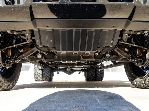 Used 2025 GMC Sierra 3500 Denali w/ Denali Reserve Package image 15