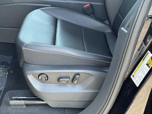 Used 2023 Volkswagen Atlas SE w/ Black Wheel Package image 20