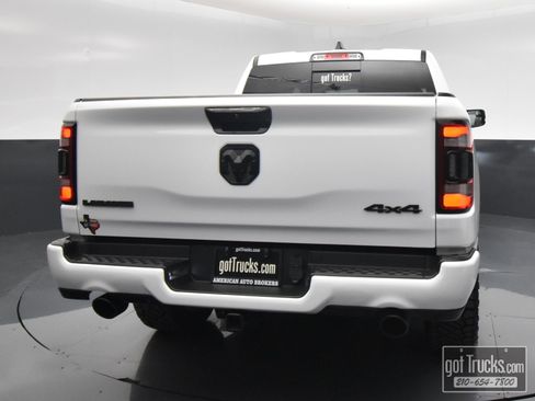 Used 2023 RAM 1500 Laramie AWD/4WD image 6