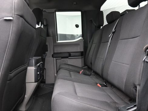 Used 2018 Ford F150 XL w/ Equipment Group 101A Mid AWD/4WD image 12