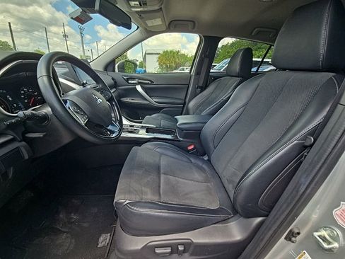 Used 2025 Mitsubishi Eclipse Cross SE AWD/4WD image 4