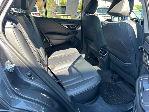 Certified 2021 Subaru Outback Limited image 31