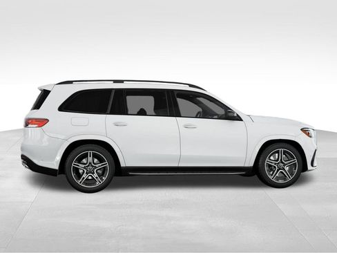 New 2026 Mercedes-Benz GLS 450 4MATIC image 17