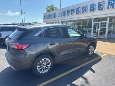 Used 2020 Ford Escape SE AWD/4WD image 3