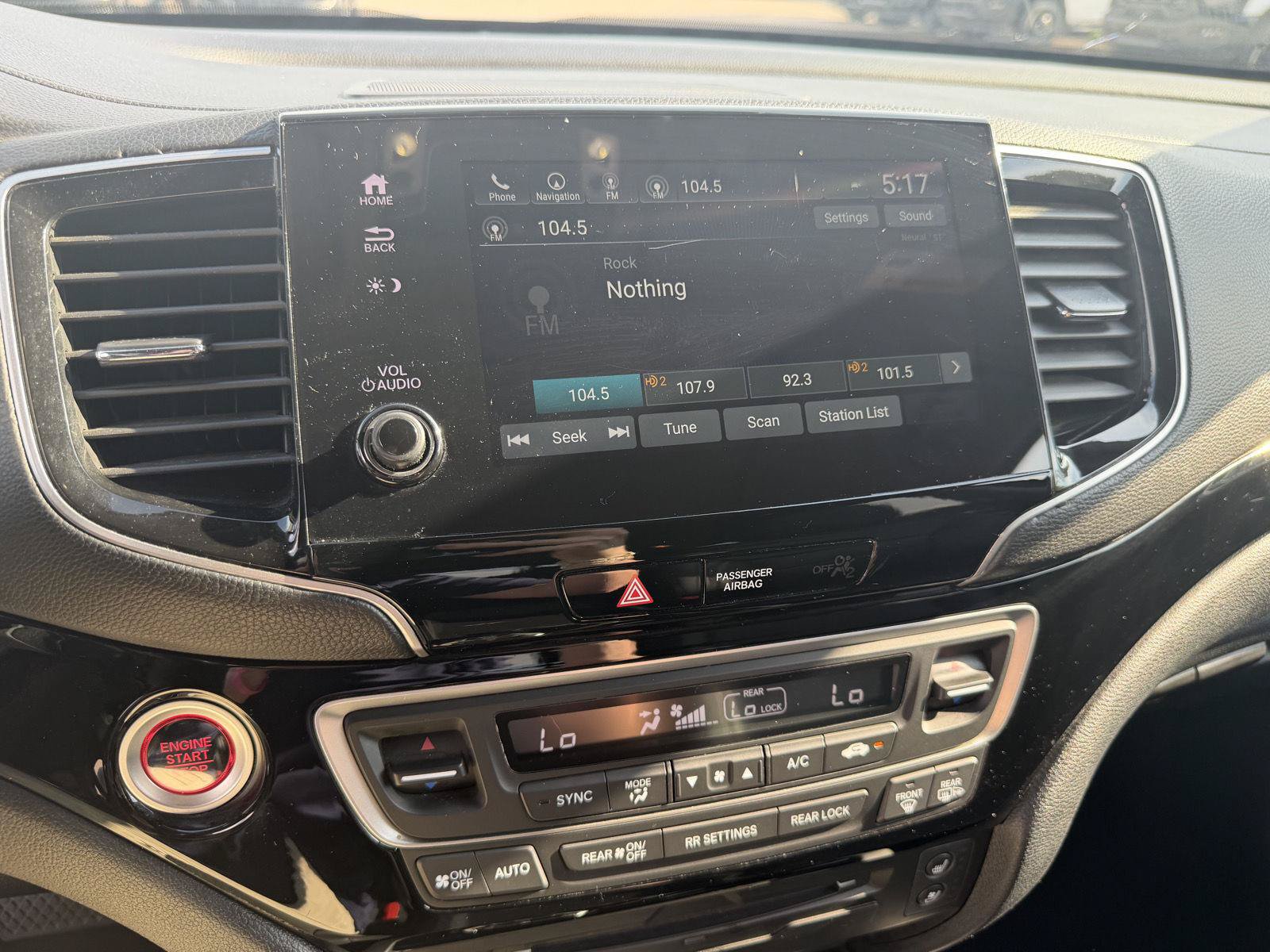 Used 2022 Honda Pilot Elite image 11